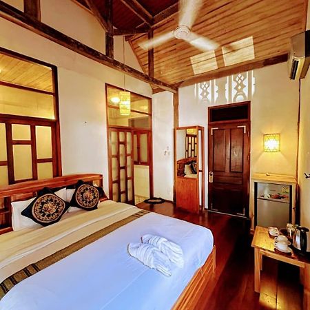 Ireenkevin Guesthouse Luang Prabang Extérieur photo