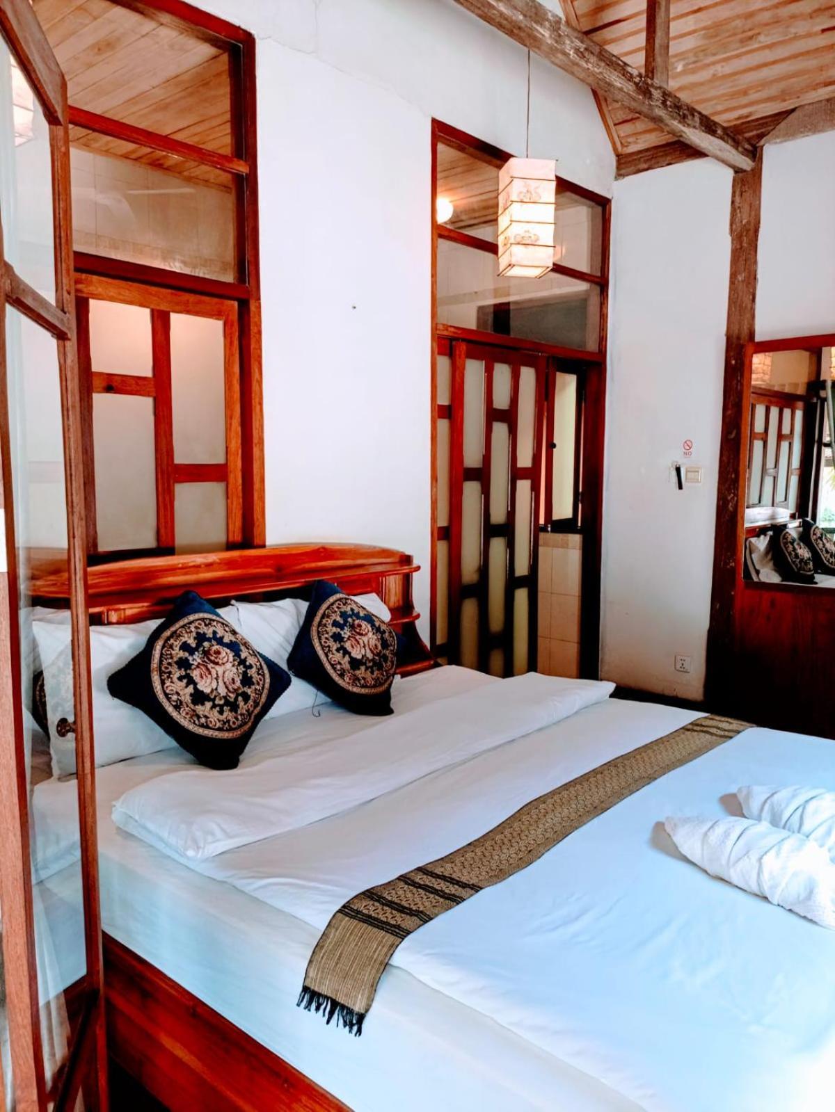Ireenkevin Guesthouse Luang Prabang Extérieur photo