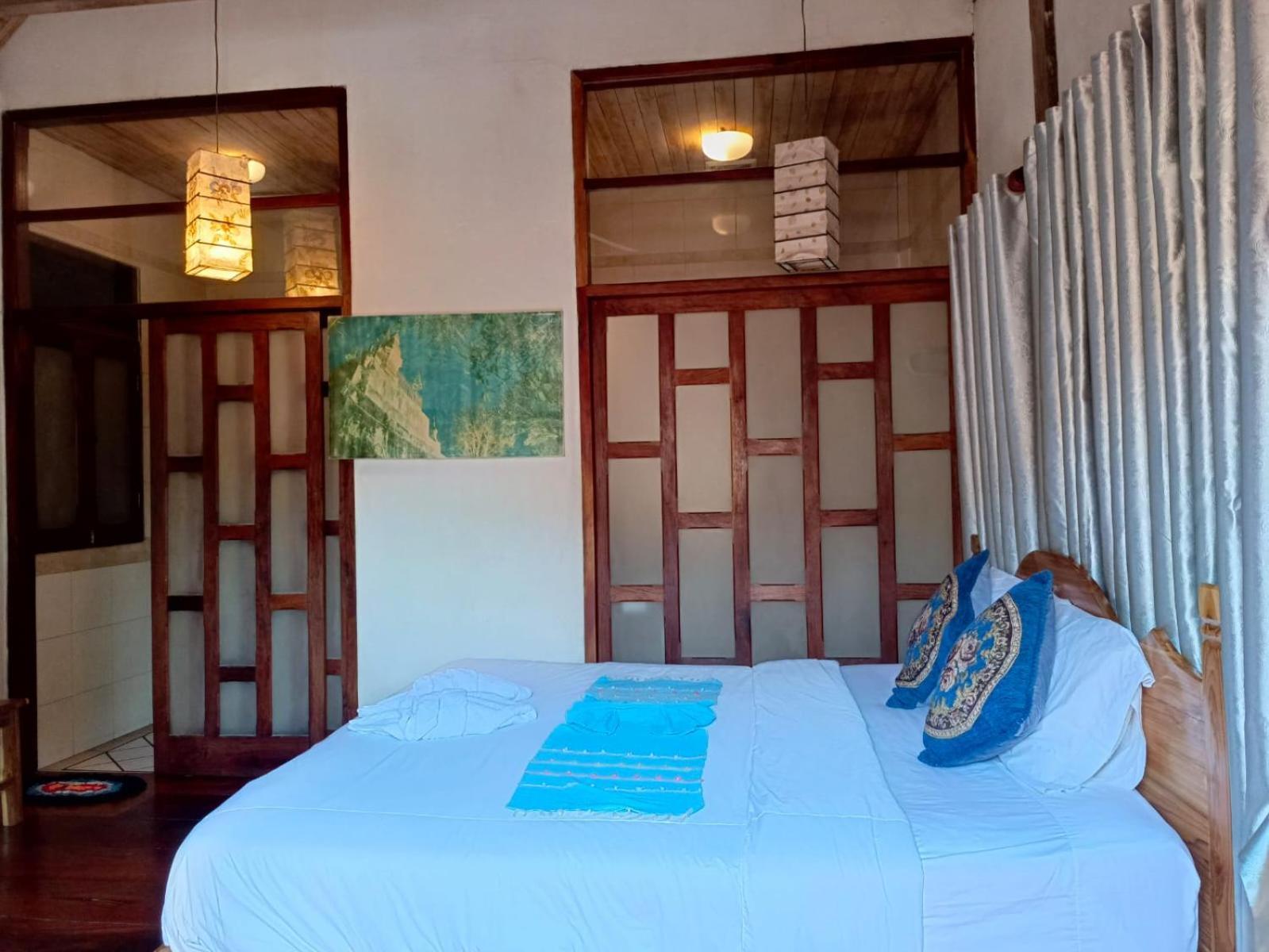 Ireenkevin Guesthouse Luang Prabang Extérieur photo
