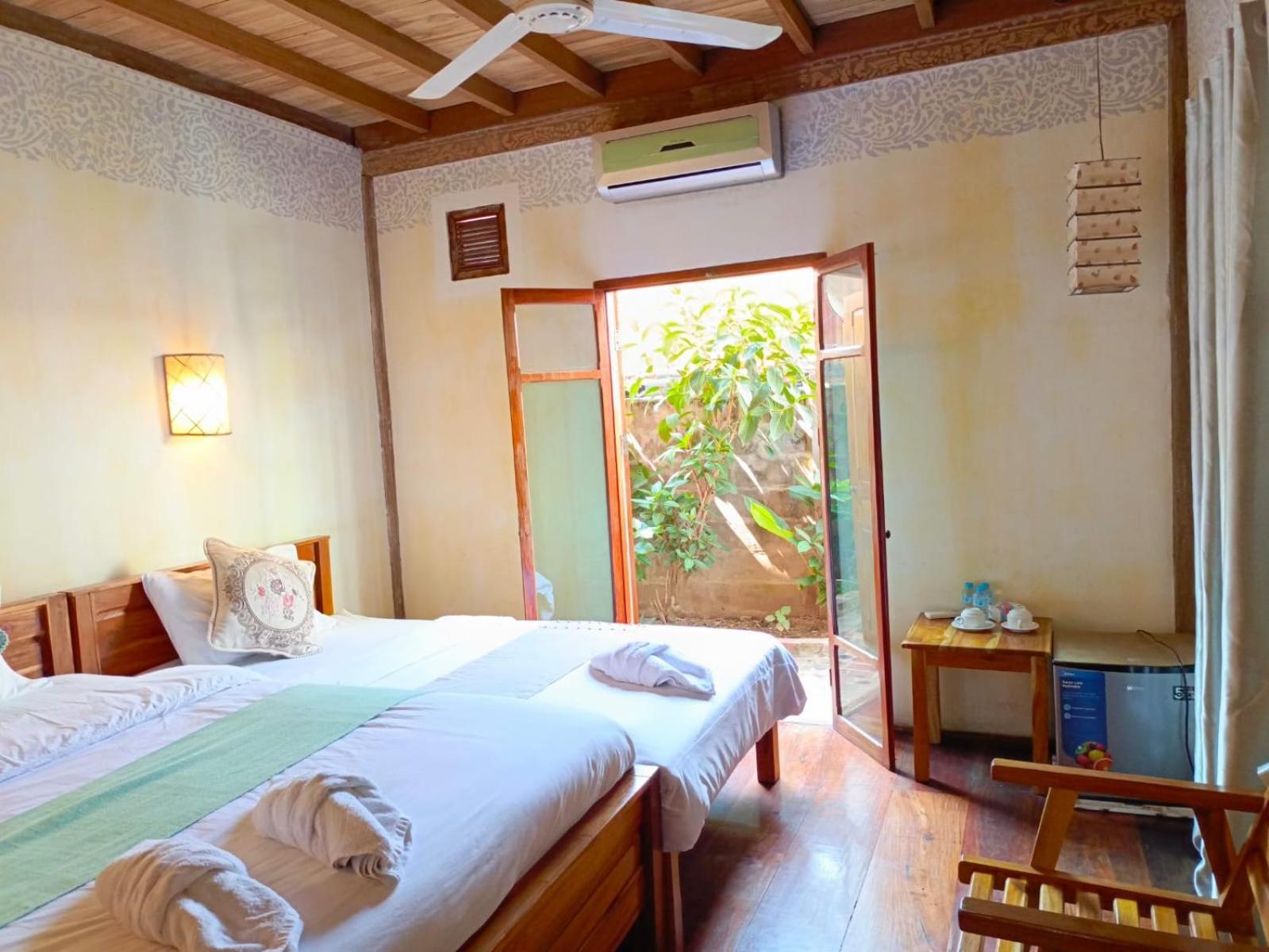 Ireenkevin Guesthouse Luang Prabang Extérieur photo